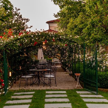 Hotel Il Campanile Cherasco Exterior foto